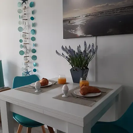 Mooy Aan Zee Apartman *
